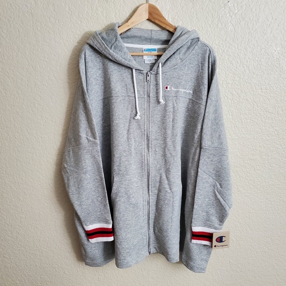 Champion - Picture 8 of 12